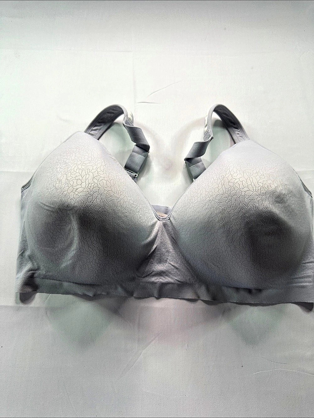 Secret Treasures Underwire Free Bra in White 46DDD